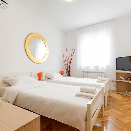 Dolce Vita Luxury Suites Belgrád Kültér fotó