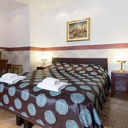 Dolce Vita Luxury Suites Belgrád Kültér fotó