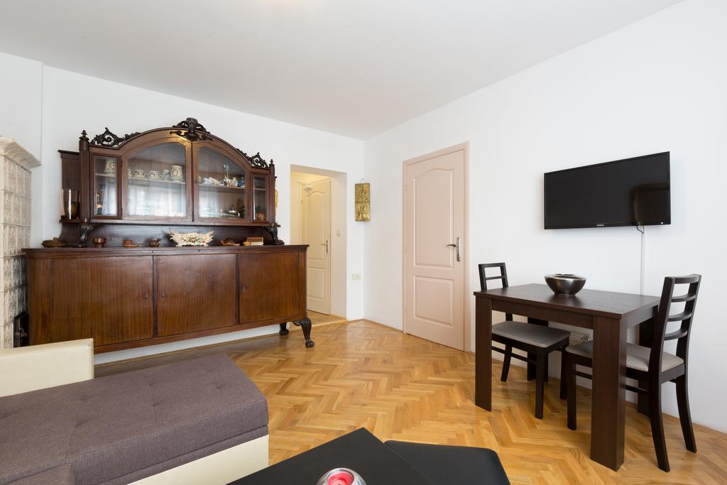 Dolce Vita Luxury Suites Belgrád Kültér fotó