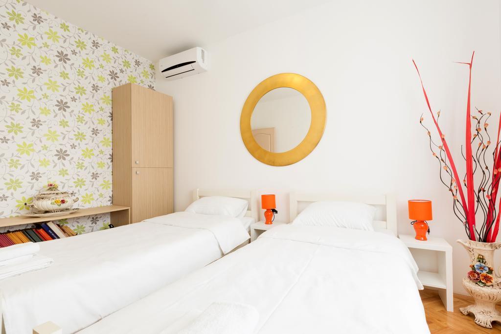 Dolce Vita Luxury Suites Belgrád Kültér fotó